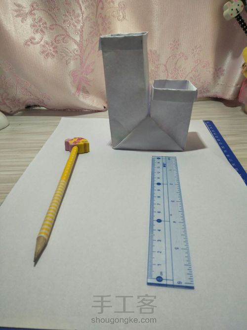 折纸双格笔筒 第2步