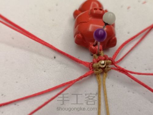朱砂小猪挂件第一款扣头 第12步