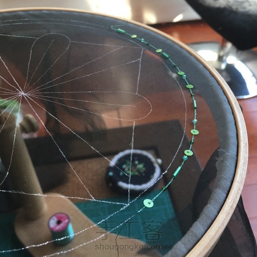 法绣欧根纱作品 第4步