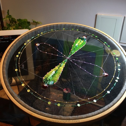 法绣欧根纱作品 第9步