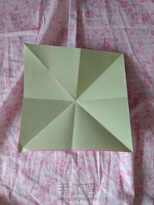 草莓🍓折纸 第2步