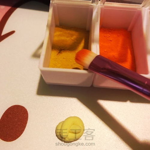 粘土食玩-超轻粘土面包 第6步