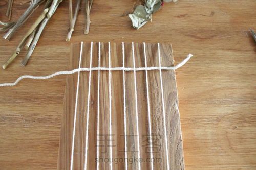 干花编织挂件/摆件 第6步