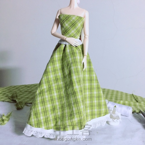 DIY娃衣- 绿意盎然的田园公主裙 第5步