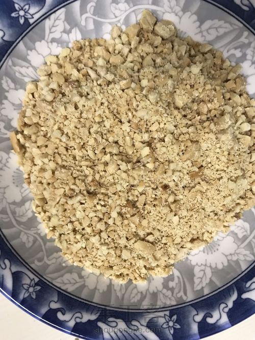 自制牛扎糖 第4步