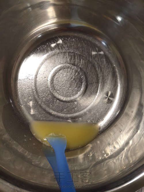 孕妇可用海洋保湿修复霜 第3步