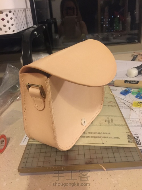 手工皮包 马鞍包 第5步