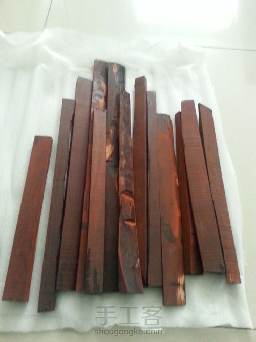 紫檀笔挂 第1步