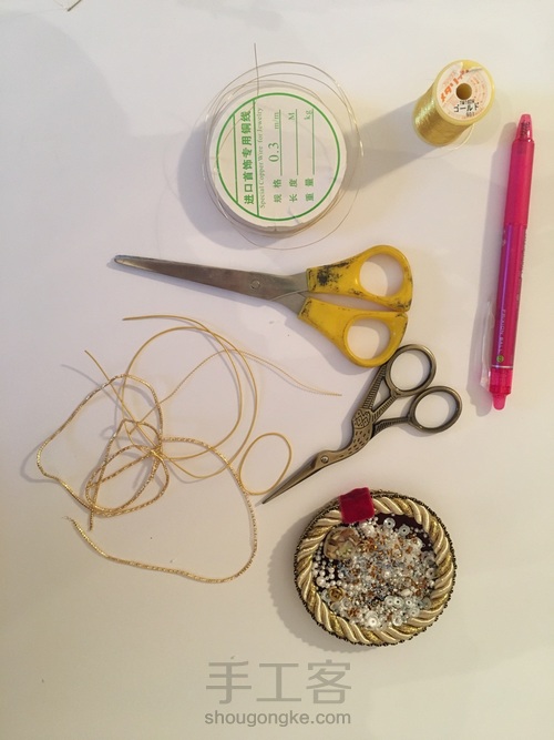 手残党的第二个法式钉珠昆虫 第1步