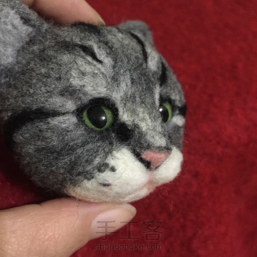 毛毡猫头制作 第10步