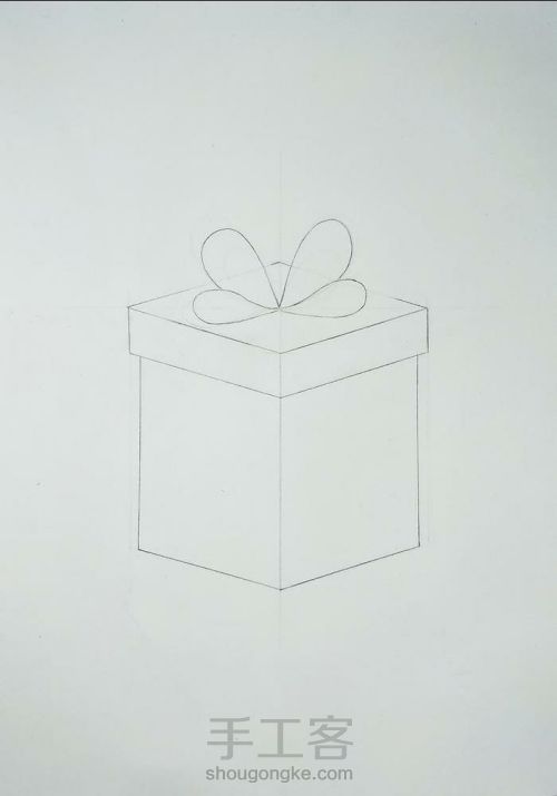 彩铅教程 ‖ 《礼品盒》，平涂技法的练习和简单3D效果的营造 第12步