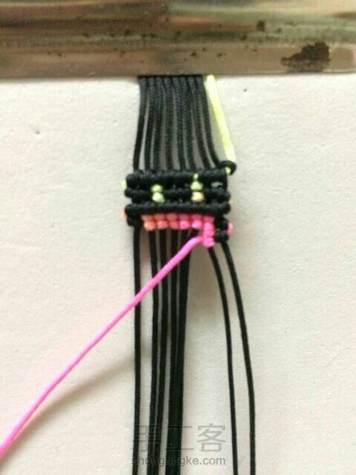 炫酷七彩万事轮回手链 第12步