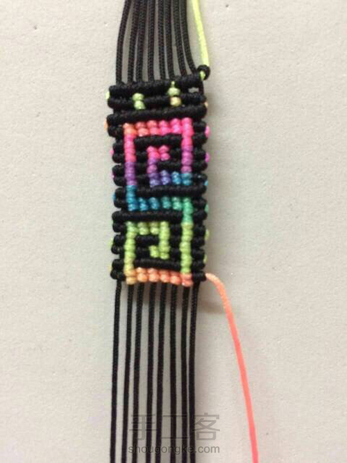 炫酷七彩万事轮回手链 第22步