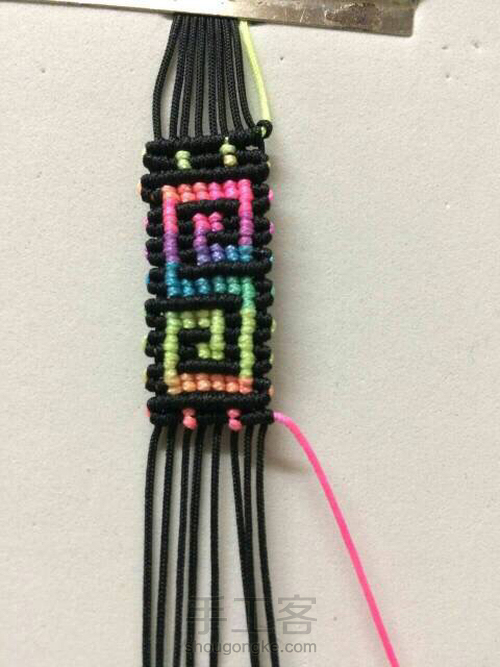 炫酷七彩万事轮回手链 第24步