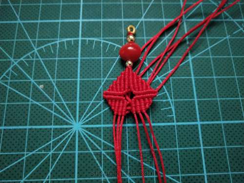 红豆小物编之一:简单编织耳环(原创) 第12步
