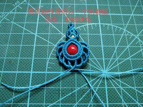 红豆小物编之四:点雀耳饰(原创) 第17步