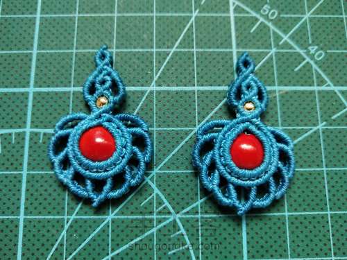 红豆小物编之四:点雀耳饰(原创) 第18步