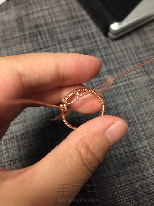 爪镶月光石绕线戒指 第6步