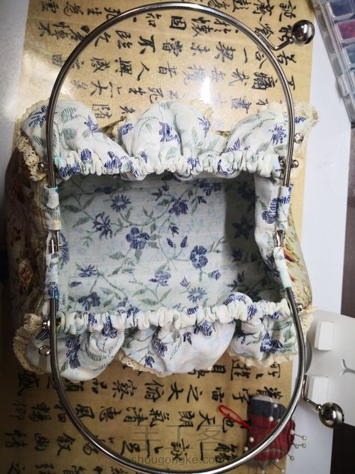 15cm手挽口金包 第6步