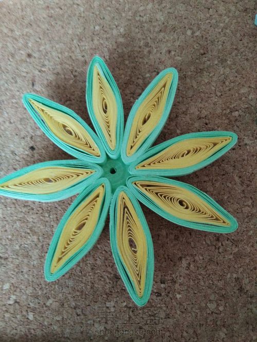 衍纸小挂坠~ 第1步