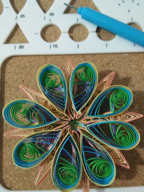 衍纸小挂坠~ 第10步