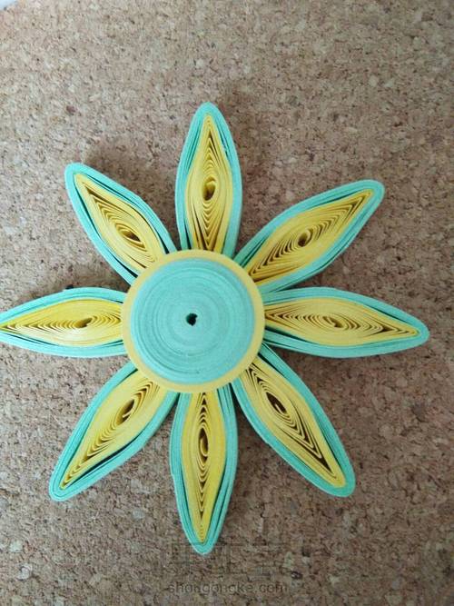 衍纸小挂坠~ 第2步