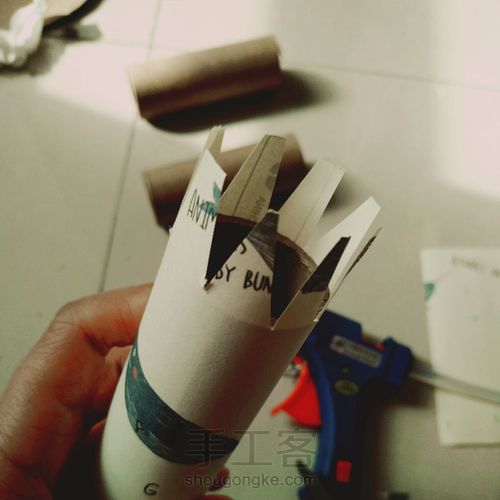 废物利用之笔筒 第4步