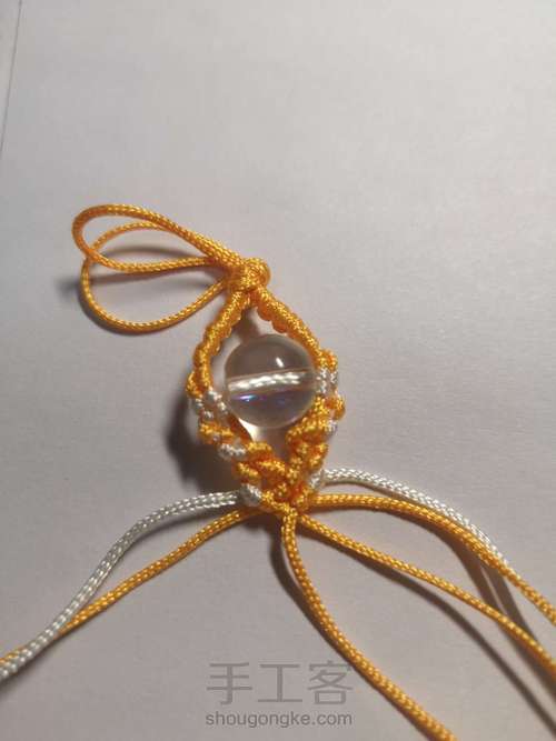 包珠:加线穿孔法 第13步