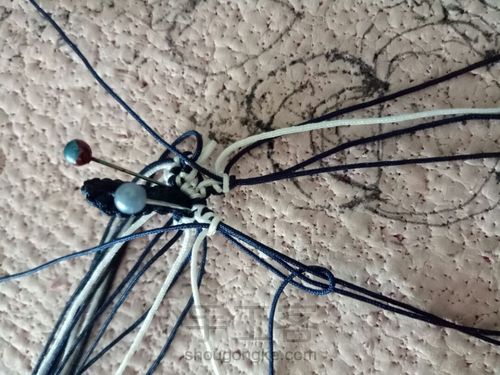 挑花手环 第7步