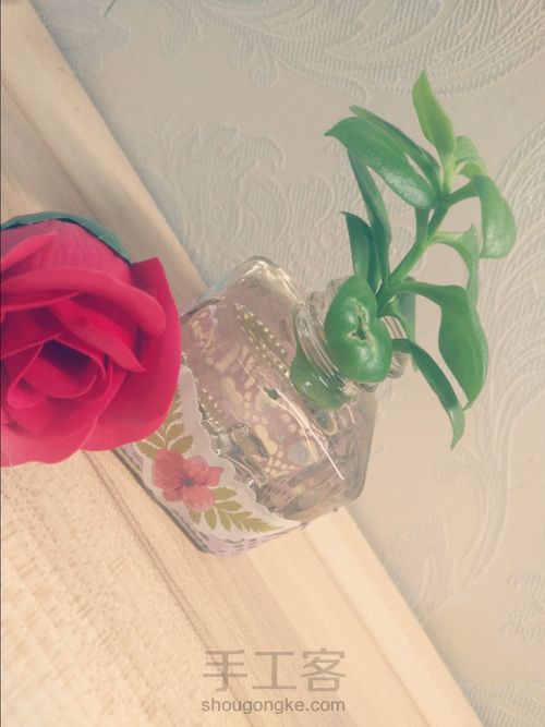 墨水瓶做花瓶 第7步