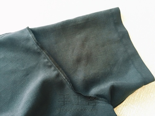 一件舒适内敛的丝麻T恤 第15步