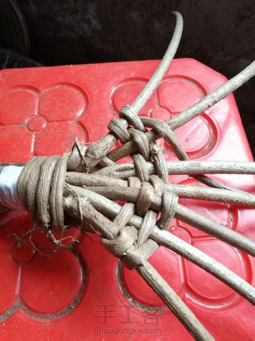 西瓜皮篮子 第3步