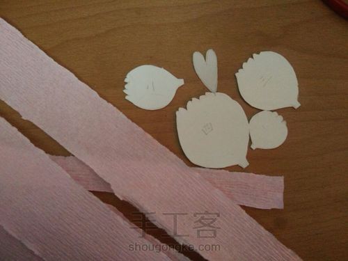 褶皱纸,牡丹花教程 第2步