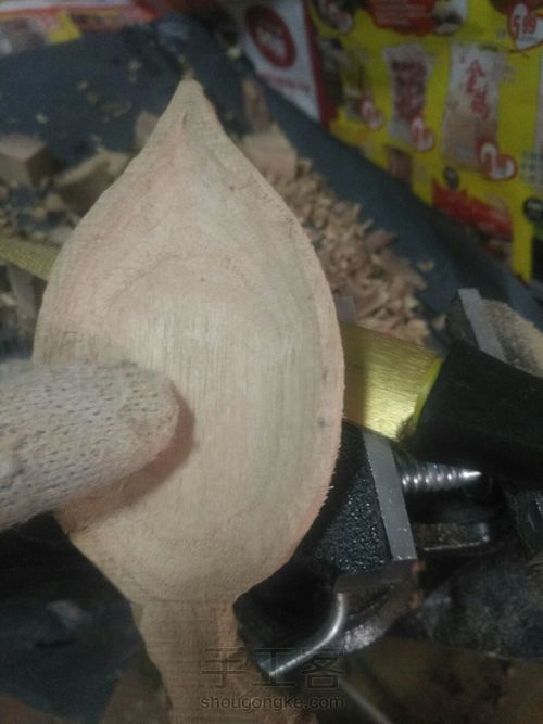 叶子杯垫 第3步