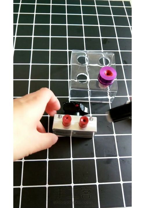 自己做的安全放心的口红 第5步