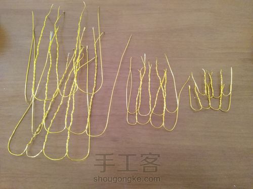 DIY丝网人鱼芭比娃娃 第7步