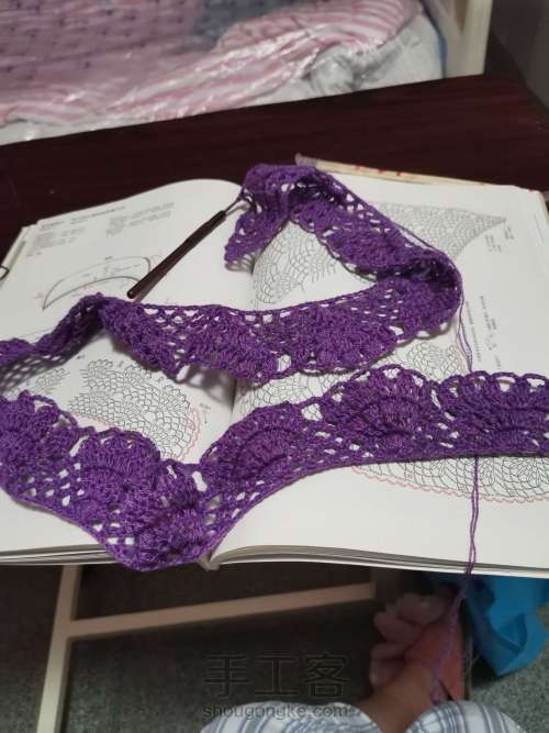 紫色细羊绒小围巾 第1步