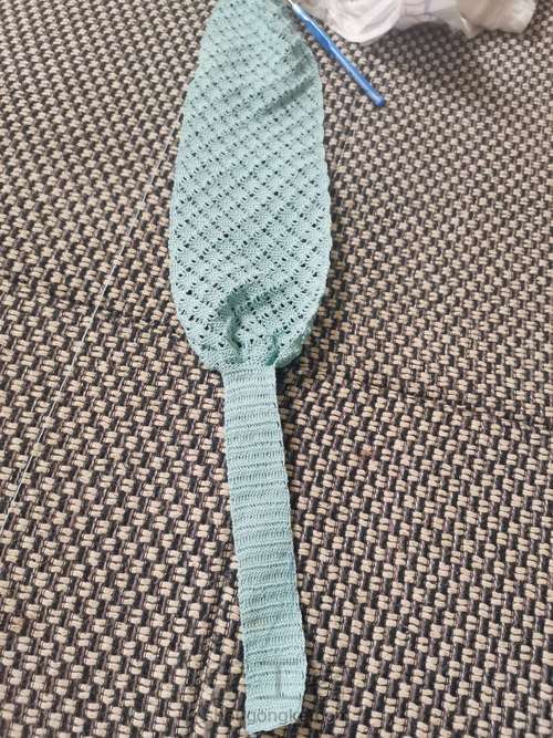 钩针发带—金票线书 第6步