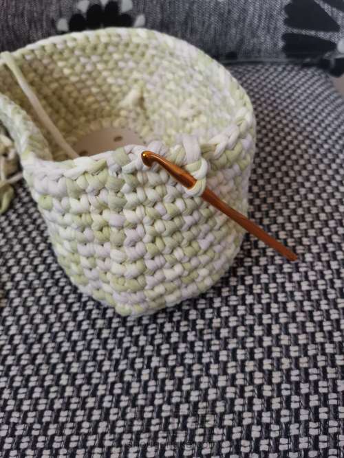 布条线置物篮 第2步