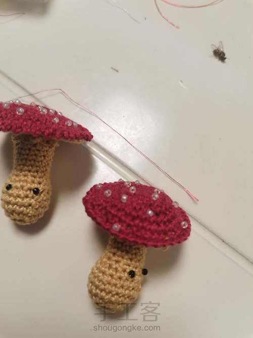 小蘑菇胸针 第8步