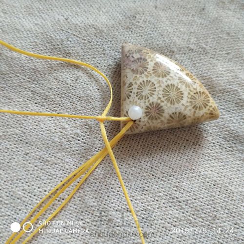 有孔扣头 第2步