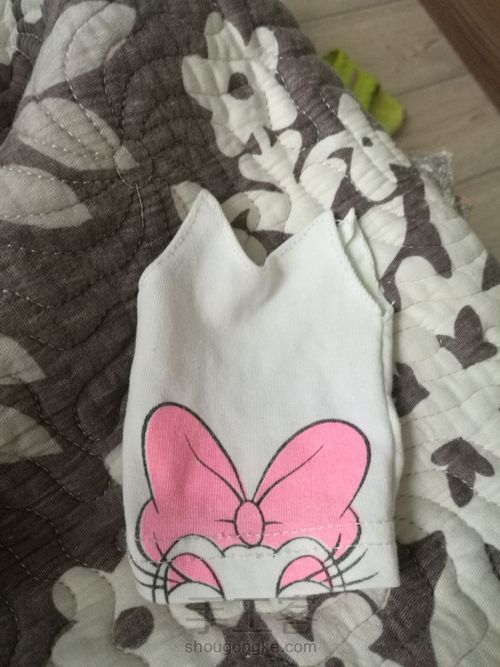 六分娃小上衣 第5步