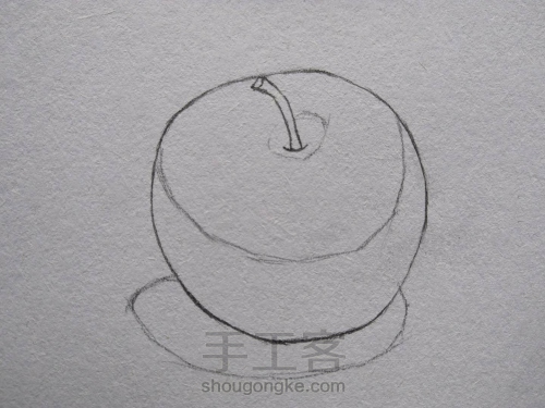 零基础学彩铅 超详尽的零基础彩铅手绘苹果教程1 第4步