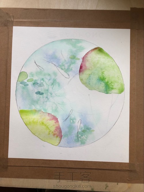 水彩教程｜鱼嬉莲叶间Ⅱ•水彩的诗意心灵 第7步