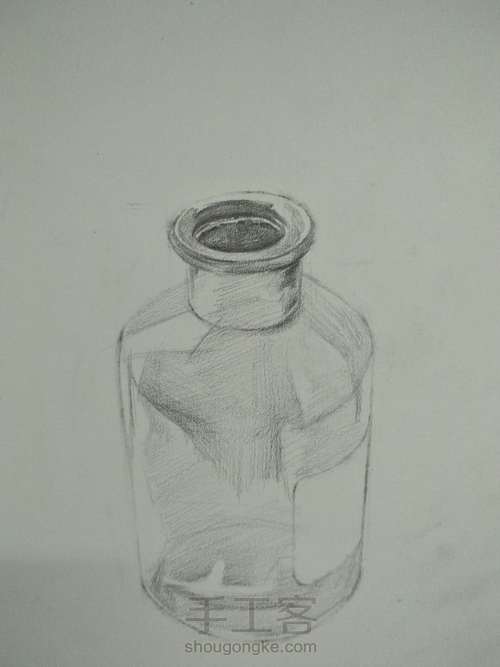  零基础学素描｜素描玻璃瓶加彩铅小草一支 第6步