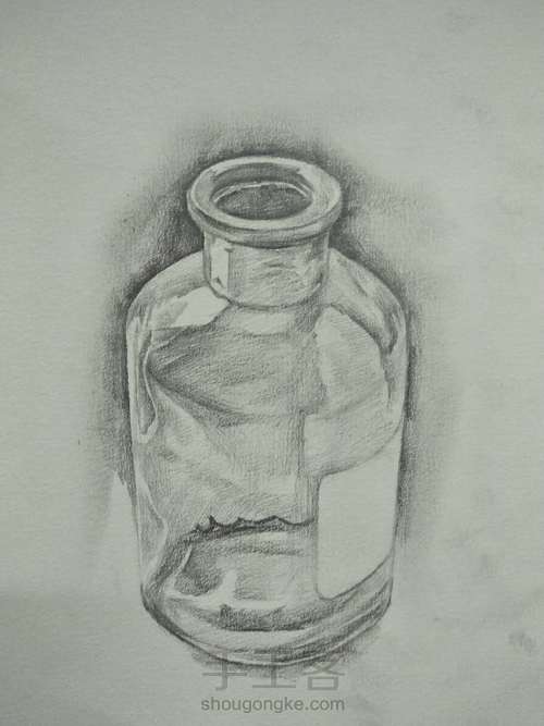 零基础学素描|素描玻璃瓶加彩铅小草一支 第8步