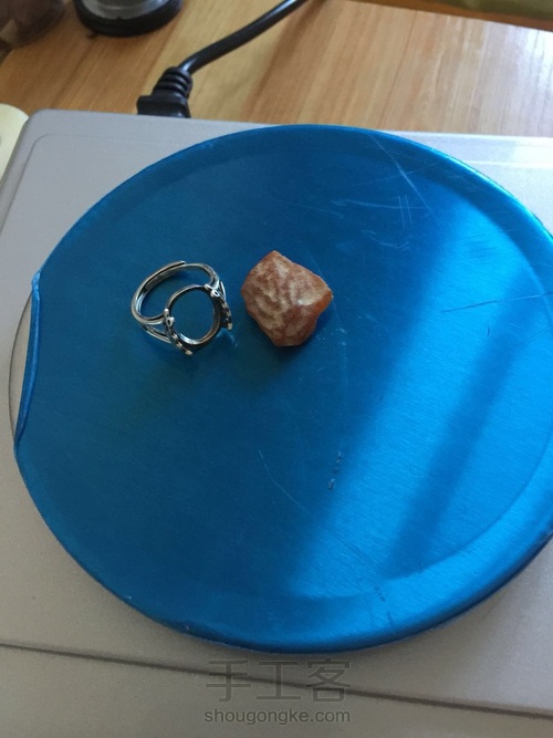 手工蜜蜡戒指制作教程 第1步