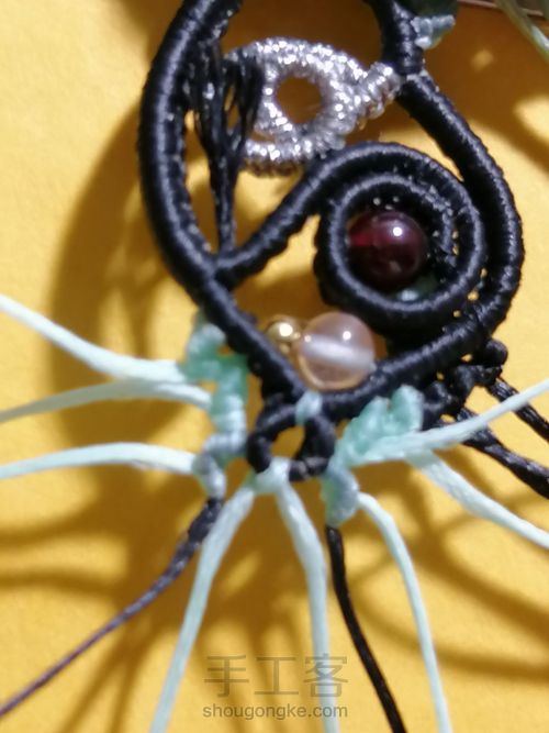 炫彩蝴蝶编织教程—桶珠款 第65步