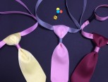 迷你版领带，长度根据自己的需求就好，很酷炫的一款✌️