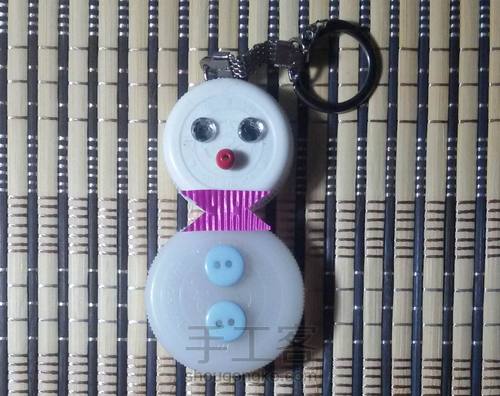 瓶盖雪人 第6步